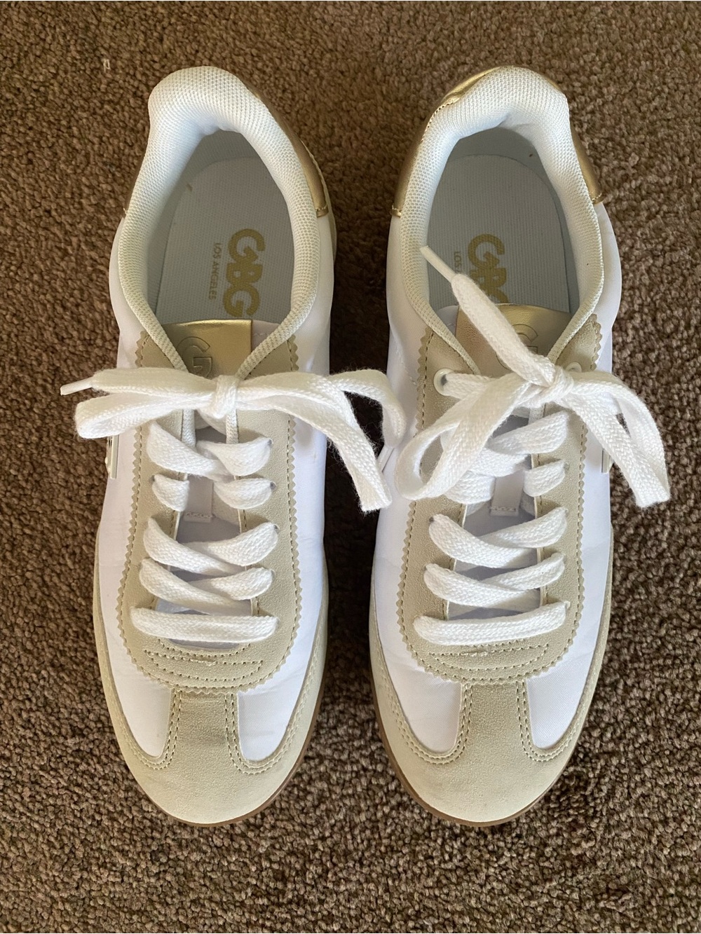 GBG Los Angeles White and Beige Lace-Up Sneakers with Gold Accents 7.5